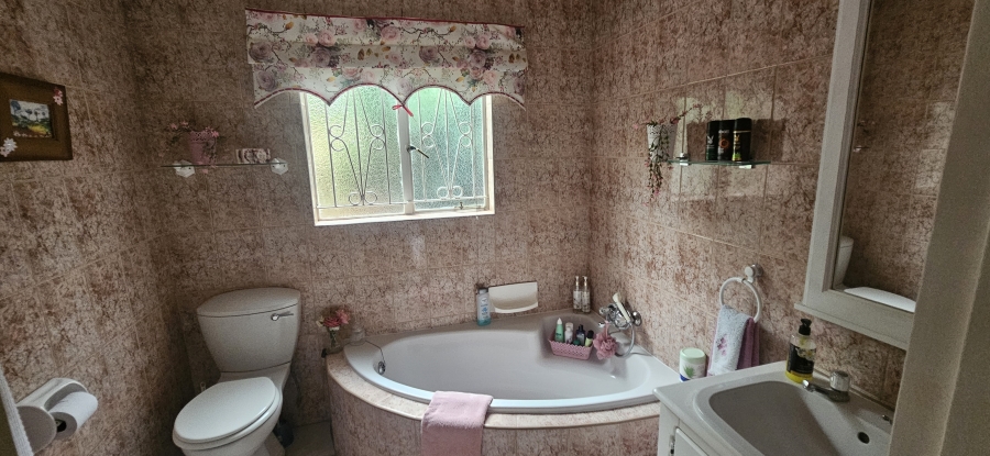 3 Bedroom Property for Sale in Camelot Northern Cape